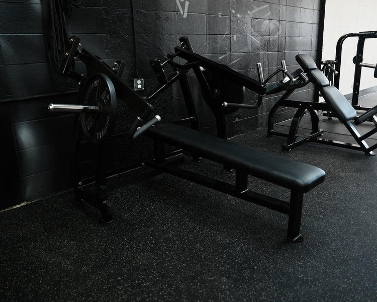 Iso Lateral Horizontal Bench Press - Recon Health & Fitness