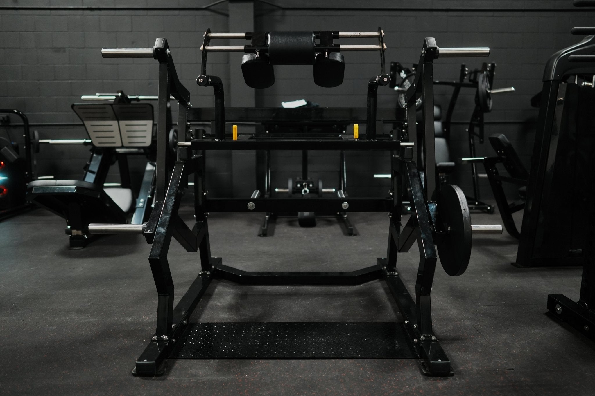 Safety Squat Machine - Recon Health & Fitness