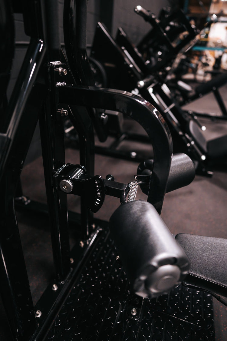 Scissor Style Lat Pulldown - Recon Health & Fitness